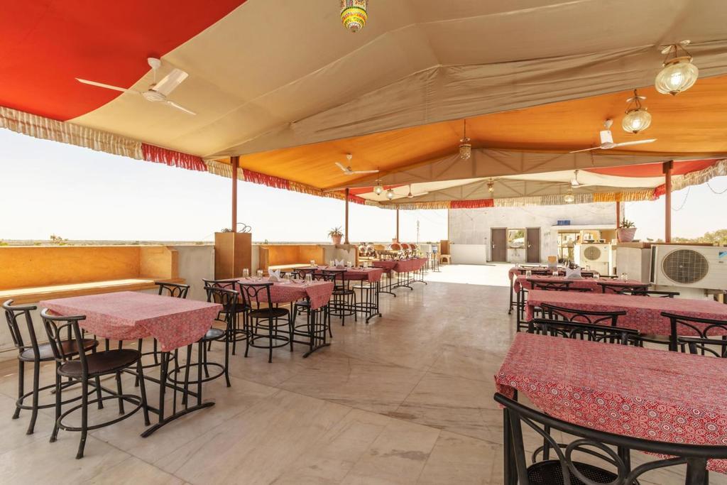 Hotel Hayyat Jaisalmer Zewnętrze zdjęcie